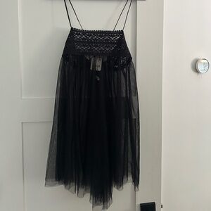NWT FREE PEOPLE BLACK MESH TUNIC SZ SMALL